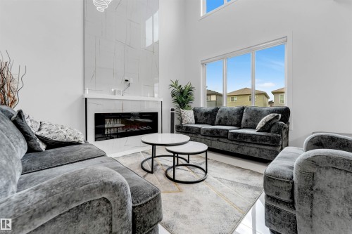 403 Pine Point, Leduc, AB 