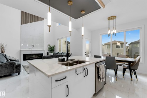 403 Pine Point, Leduc, AB 