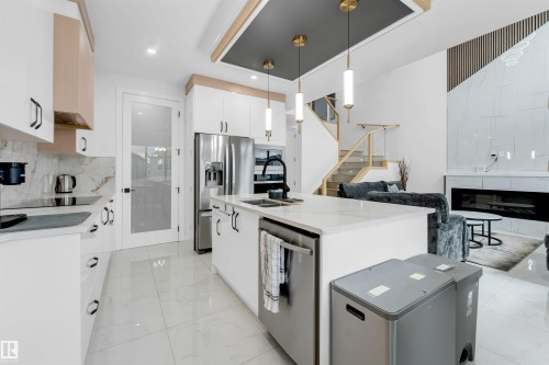 403 Pine Point, Leduc, AB 