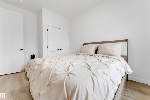 403 Pine Point, Leduc, AB 