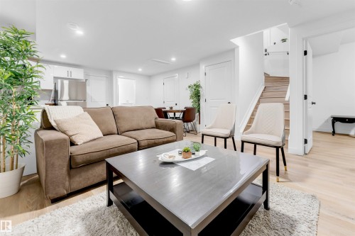 403 Pine Point, Leduc, AB 