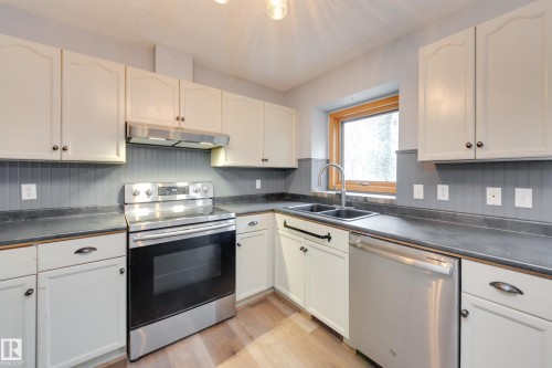 4810 42 Street, Beaumont, AB 