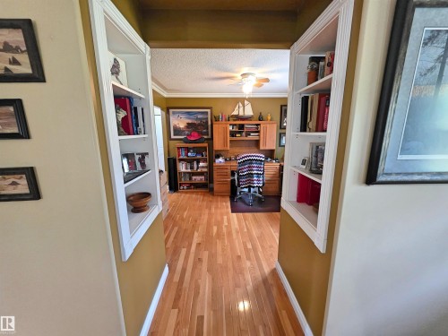 Main Floor Office with built in cabinetry - 9131 Township Road 554, Rural St. Paul County, AB 