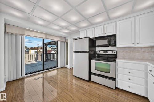 8816 131A Avenue Nw, Edmonton, AB 