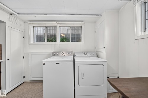 8816 131A Avenue Nw, Edmonton, AB 