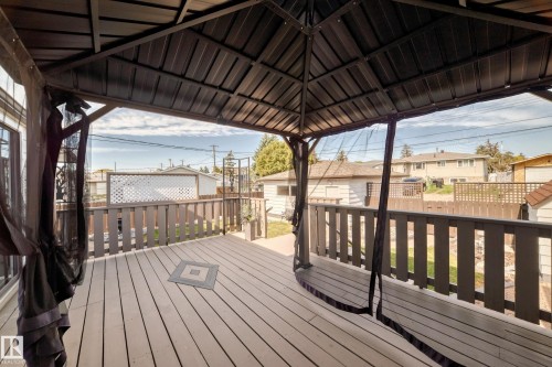 8816 131A Avenue Nw, Edmonton, AB 
