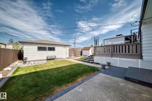 8816 131A Avenue Nw, Edmonton, AB 