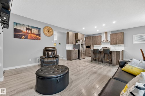 20503 99 Avenue Nw, Edmonton, AB 