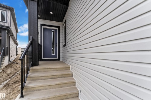 292 Munn Way, Leduc, AB 