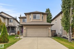 728 173 Street SW  Edmonton, AB T6W 0M4