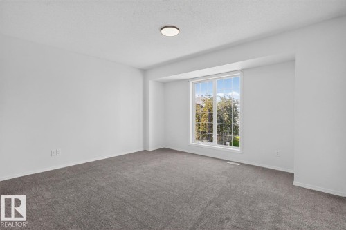#18 15128 22 St Nw, Edmonton, AB 