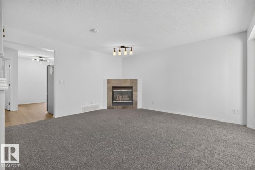 #18 15128 22 St Nw, Edmonton, AB 