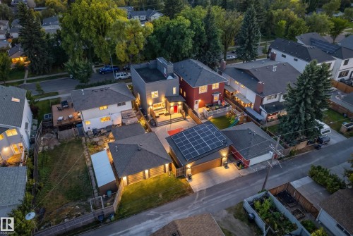 8922 77 Avenue Nw, Edmonton, AB 