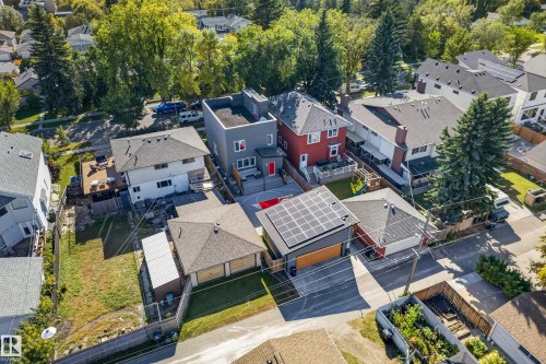 8922 77 Avenue Nw, Edmonton, AB 