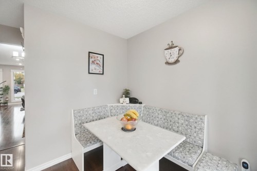 18525 86A Avenue Nw, Edmonton, AB 