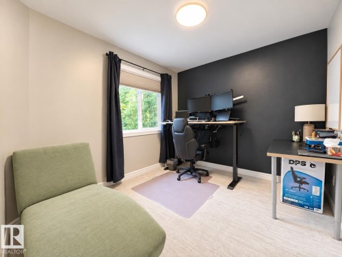 8431 Sloane Crescent Nw, Edmonton, AB 