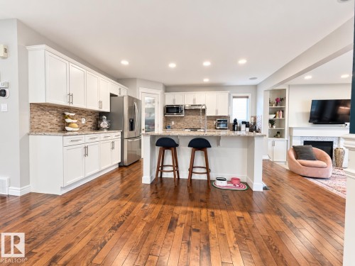 8431 Sloane Crescent Nw, Edmonton, AB 