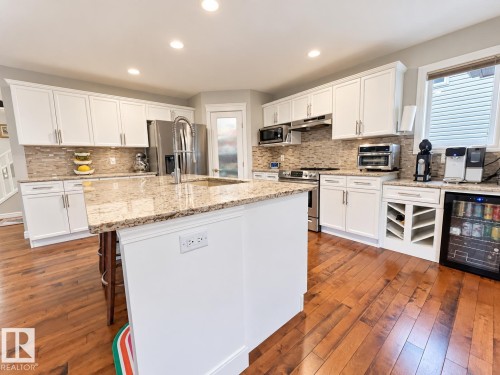 8431 Sloane Crescent Nw, Edmonton, AB 