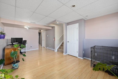 3019 33 Avenue Nw, Edmonton, AB 