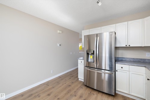 3019 33 Avenue Nw, Edmonton, AB 
