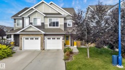 2322 67A Street SW  Edmonton, AB T6X 2A9