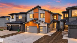 7662 KIMIWAN Crescent SW  Edmonton, AB T6W 5W2
