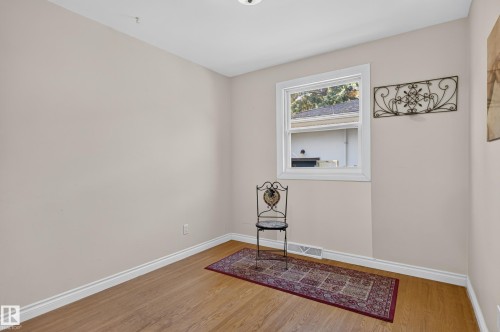 13636 122 Avenue Nw, Edmonton, AB 