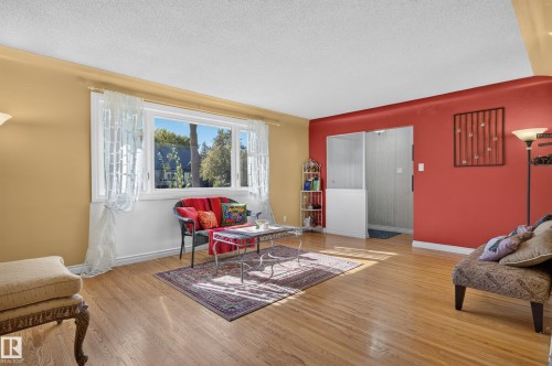 13636 122 Avenue Nw, Edmonton, AB 