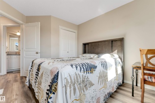 2870 Maple Way Nw, Edmonton, AB 