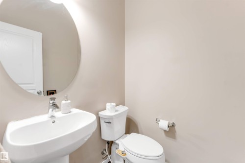2870 Maple Way Nw, Edmonton, AB 
