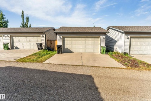 2870 Maple Way Nw, Edmonton, AB 