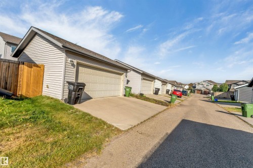 2870 Maple Way Nw, Edmonton, AB 