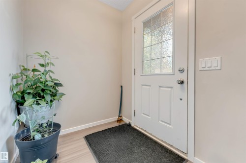 2870 Maple Way Nw, Edmonton, AB 
