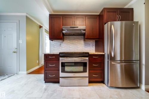 #5 11111 26 Av Nw, Edmonton, AB 