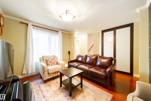 #5 11111 26 Av Nw, Edmonton, AB 