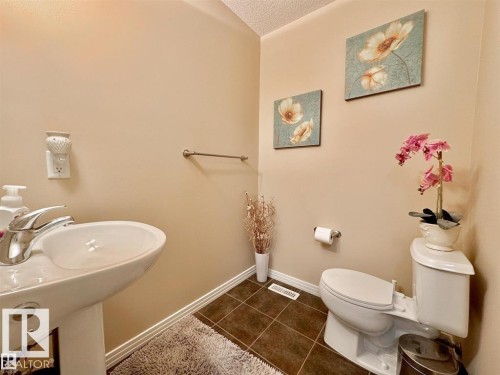 16246 48 Street Nw, Edmonton, AB 