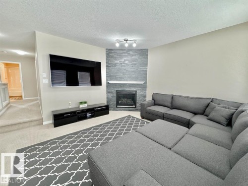 16246 48 Street Nw, Edmonton, AB 