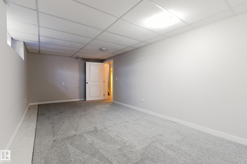 13028 134 Street Nw, Edmonton, AB 