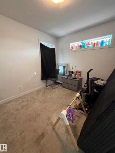 Recessed horizontal window - 11442 82 Street Nw, Edmonton, AB 