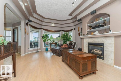 16532 75 Street Nw, Edmonton, AB 
