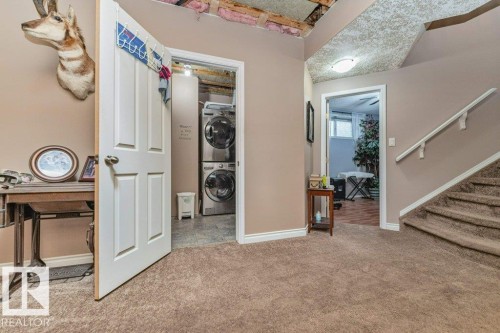 16532 75 Street Nw, Edmonton, AB 