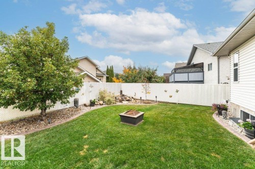 16532 75 Street Nw, Edmonton, AB 