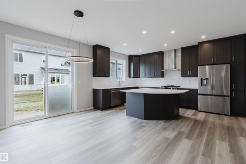 1523 206 Street Nw, Edmonton, AB 