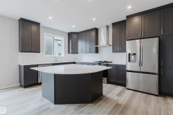 1523 206 Street NW  Edmonton, AB T6M 2X6