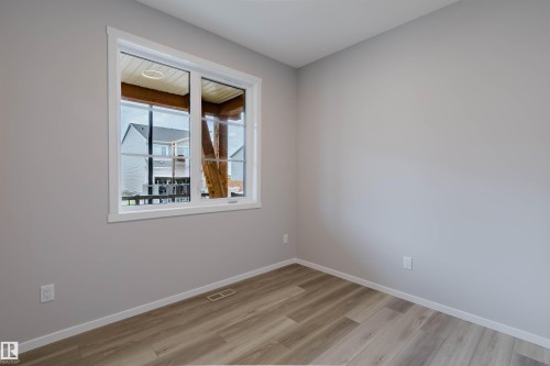 1523 206 Street Nw, Edmonton, AB 