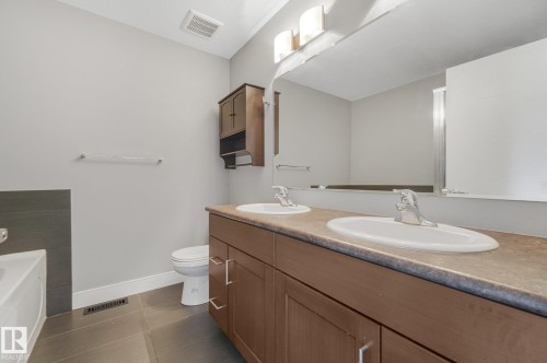 13103 132 Avenue Nw, Edmonton, AB 
