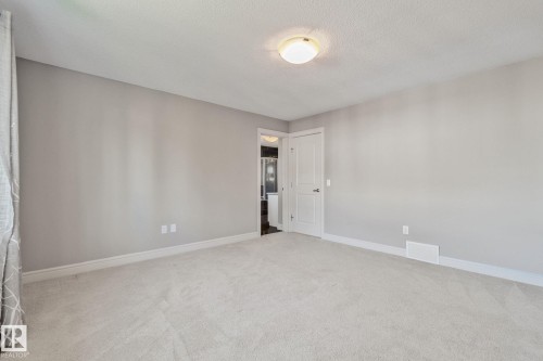 5422 Allbright Square Sw, Edmonton, AB 