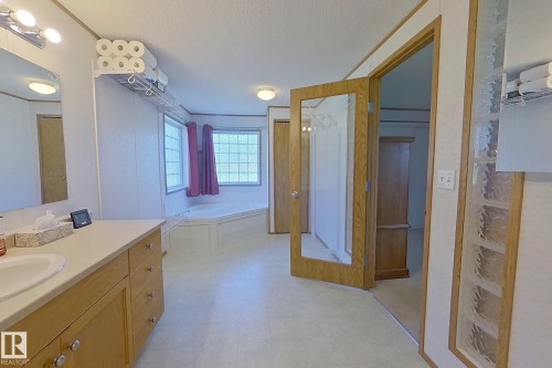 242082A Twp Rd 631, Rural Athabasca County, AB 