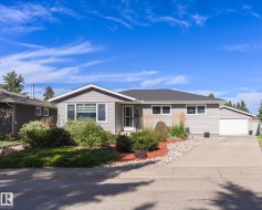 6 GALEN Crescent   Sherwood Park, AB T8A 2L2