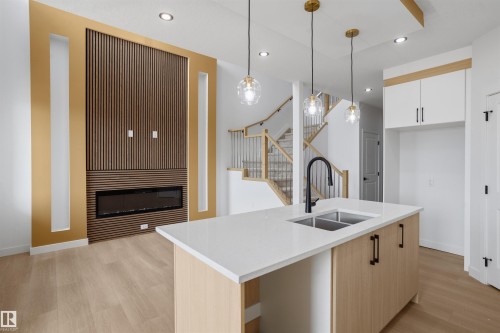 8510 223A Street Nw, Edmonton, AB 